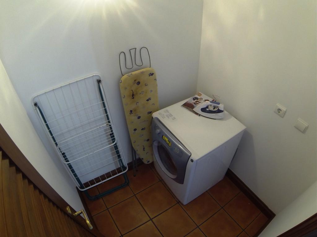 Apartamentos Francisco Martins Vila Franca do Campo Rum bild